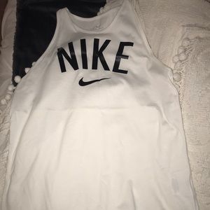 nike tank top